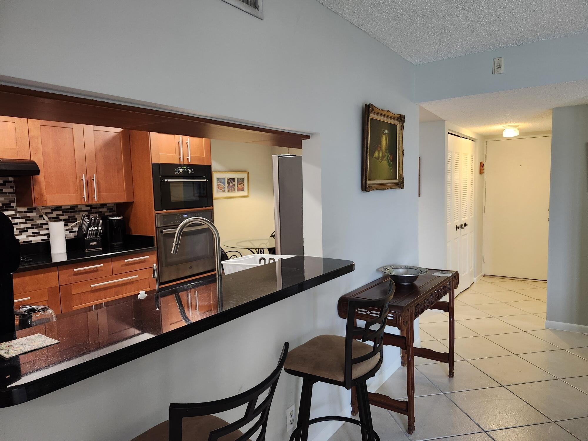 LAVERS DELRAY RACQUET CLUB CONDO - Residential Lease