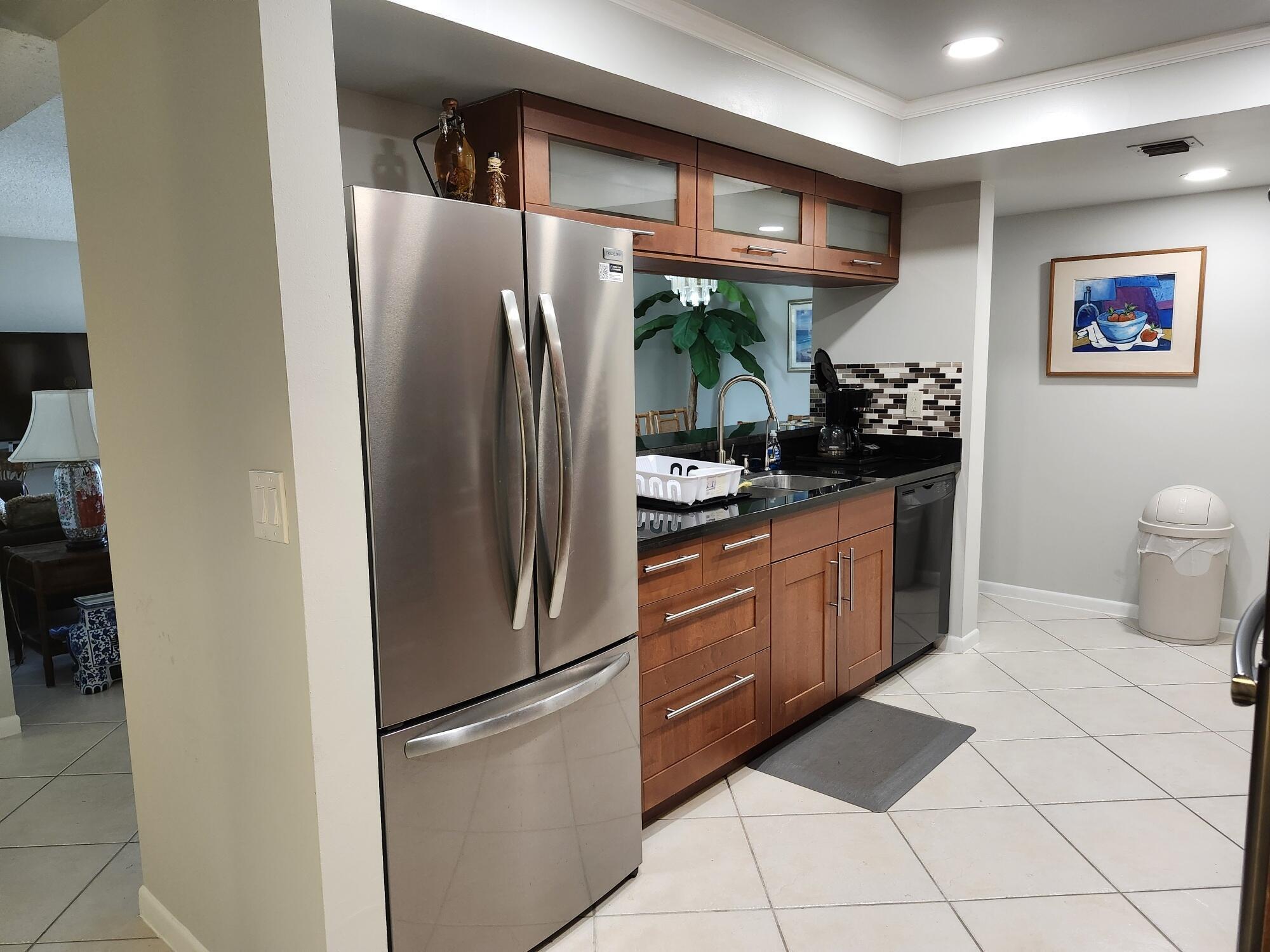 LAVERS DELRAY RACQUET CLUB CONDO - Residential Lease