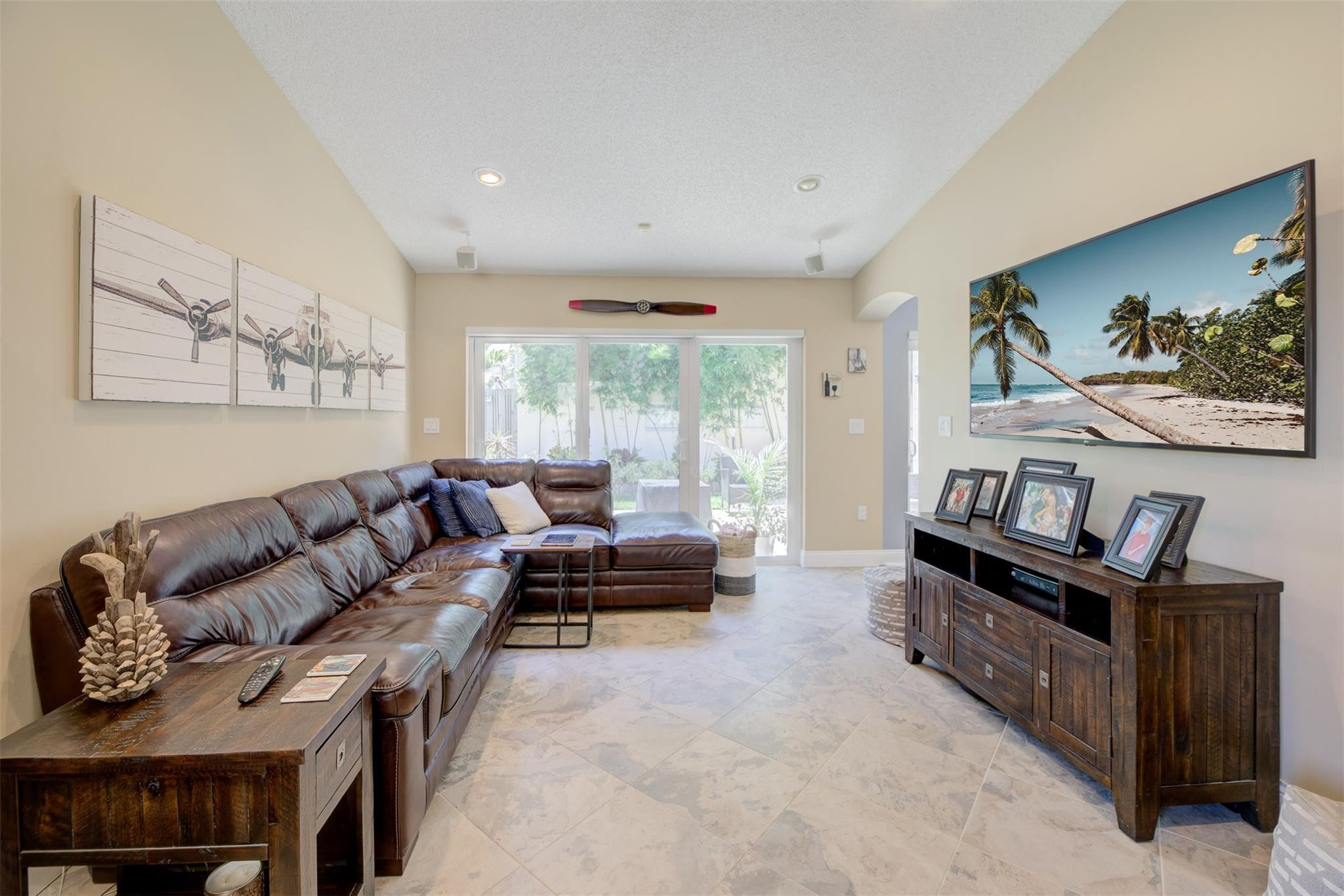 WEST LAKE VILLAGE PLAT - Residential Lease