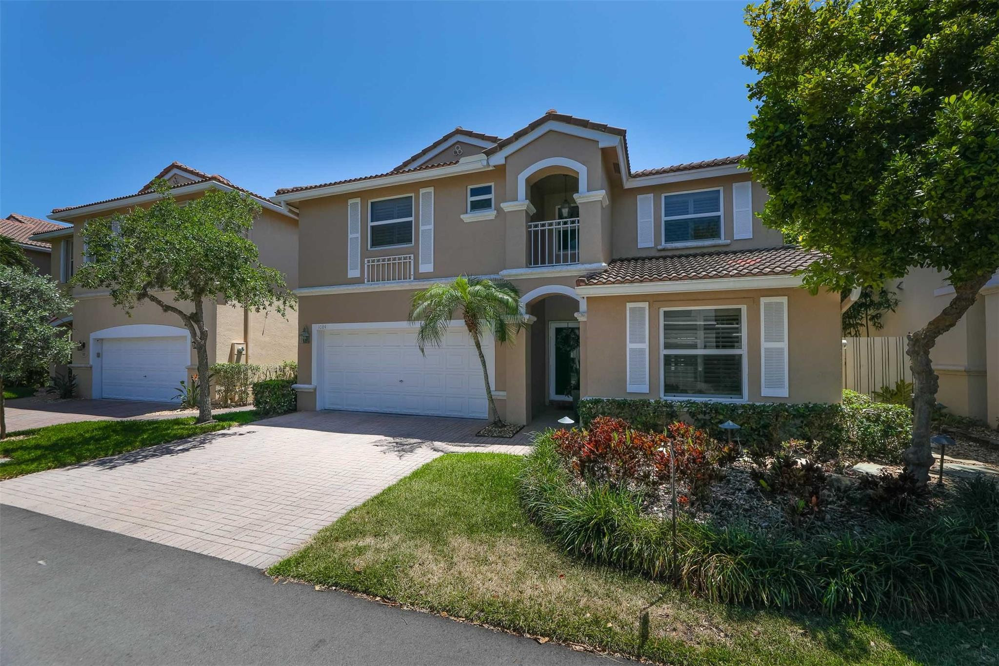 WEST LAKE VILLAGE PLAT - Residential Lease