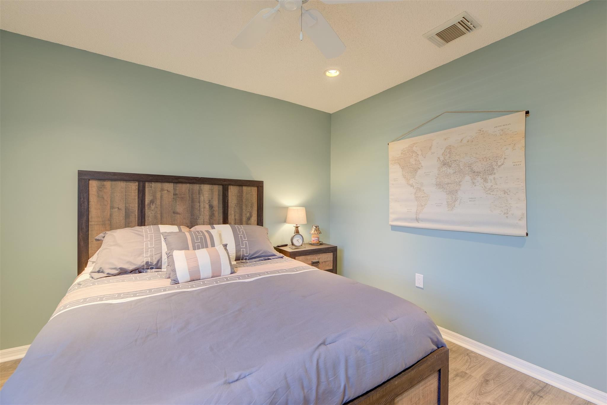 WEST LAKE VILLAGE PLAT - Residential Lease