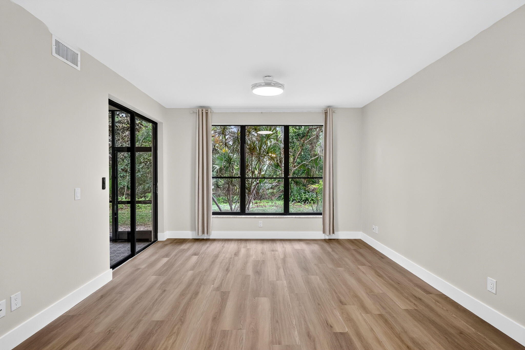 SEASCAPE I CONDO - Residential