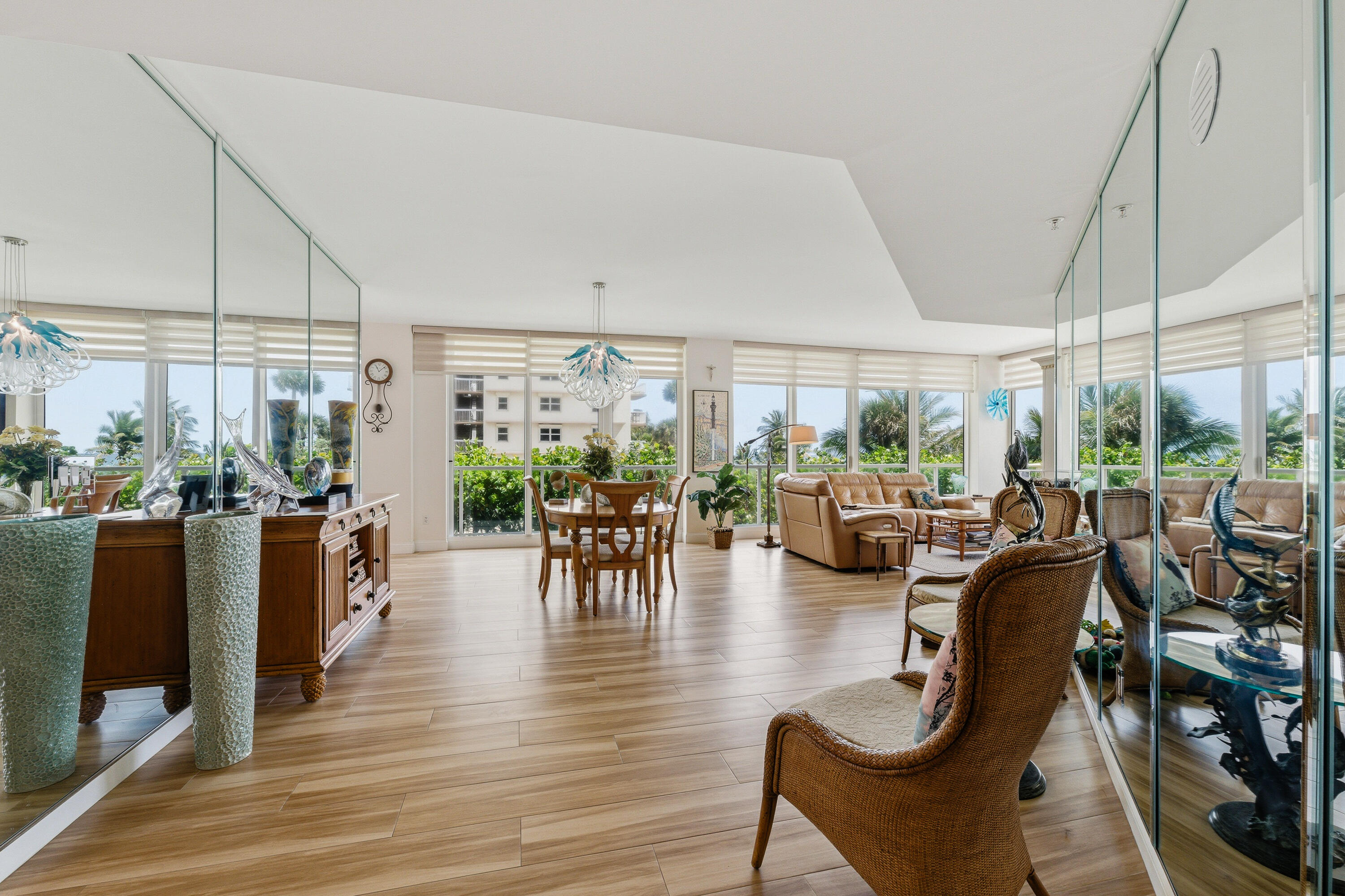 OCEAN GRANDE BEACH & MARINA - Residential