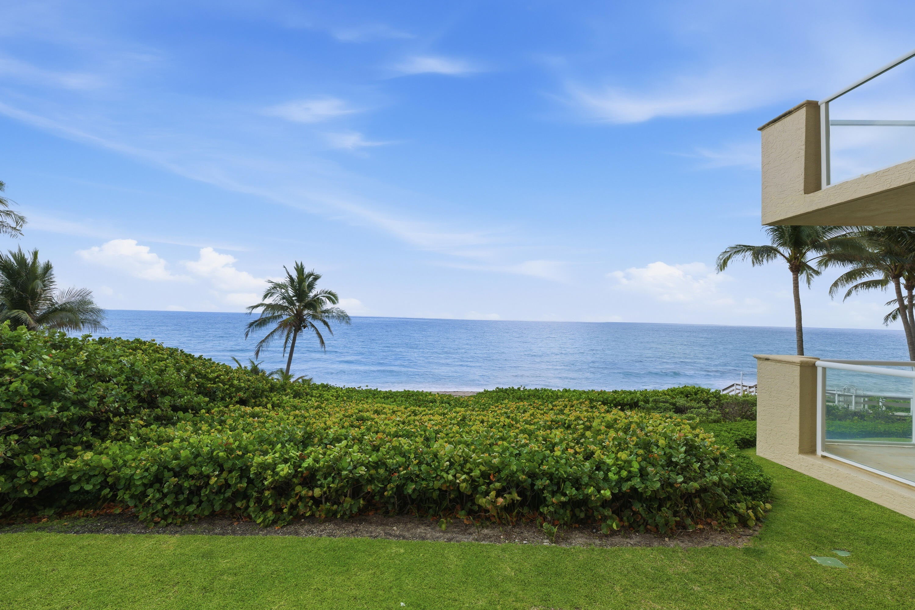 OCEAN GRANDE BEACH & MARINA - Residential