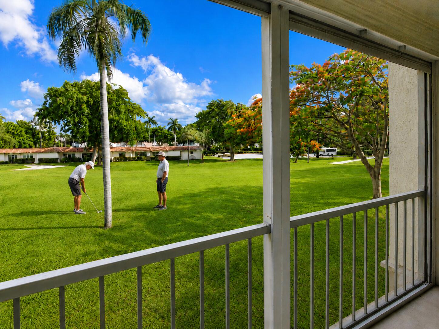 HOLLYBROOK GOLF AND - Residential