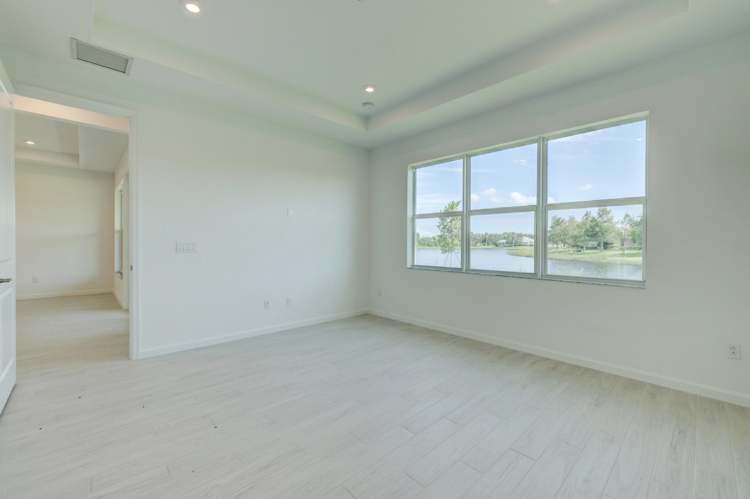 EMERY II - Residential Lease
