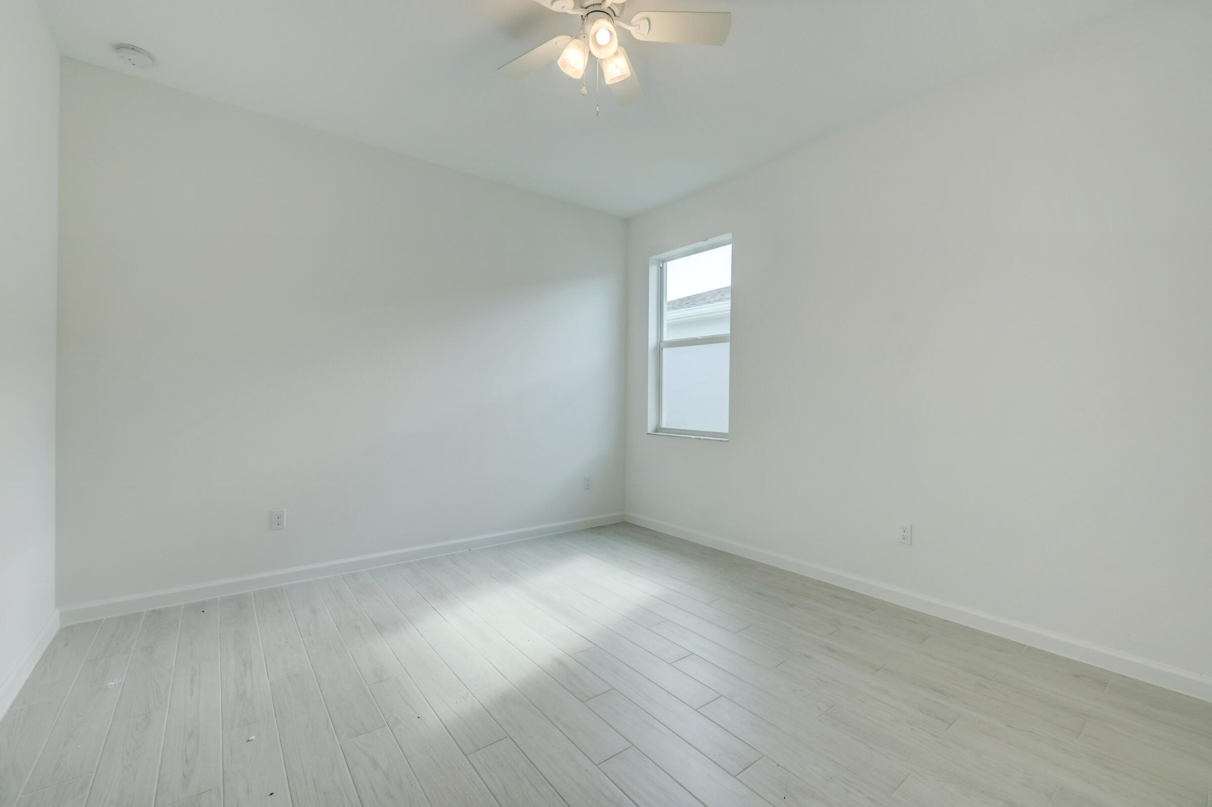EMERY II - Residential Lease