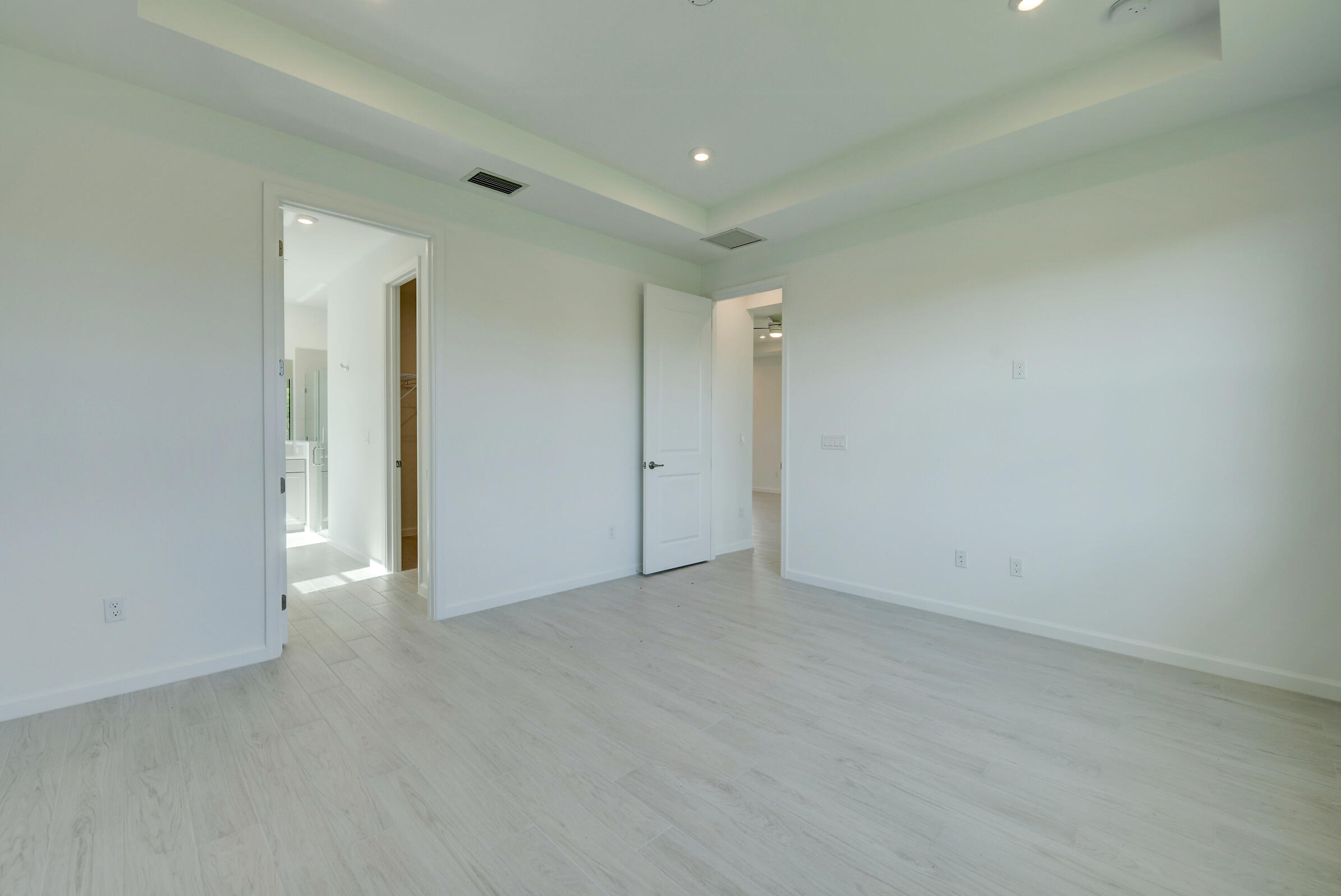 EMERY II - Residential Lease