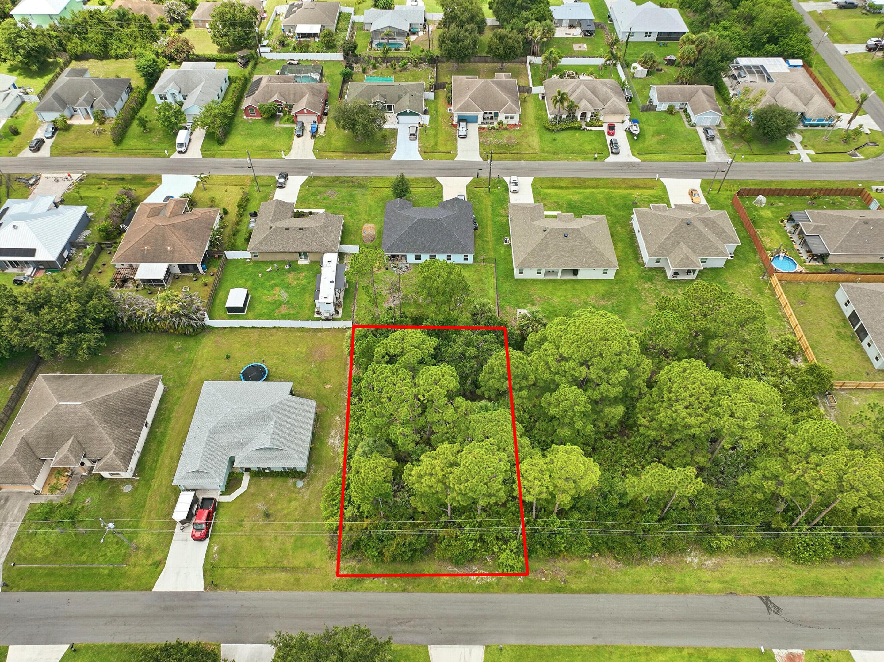 PORT ST LUCIE SECTION 19 - Land