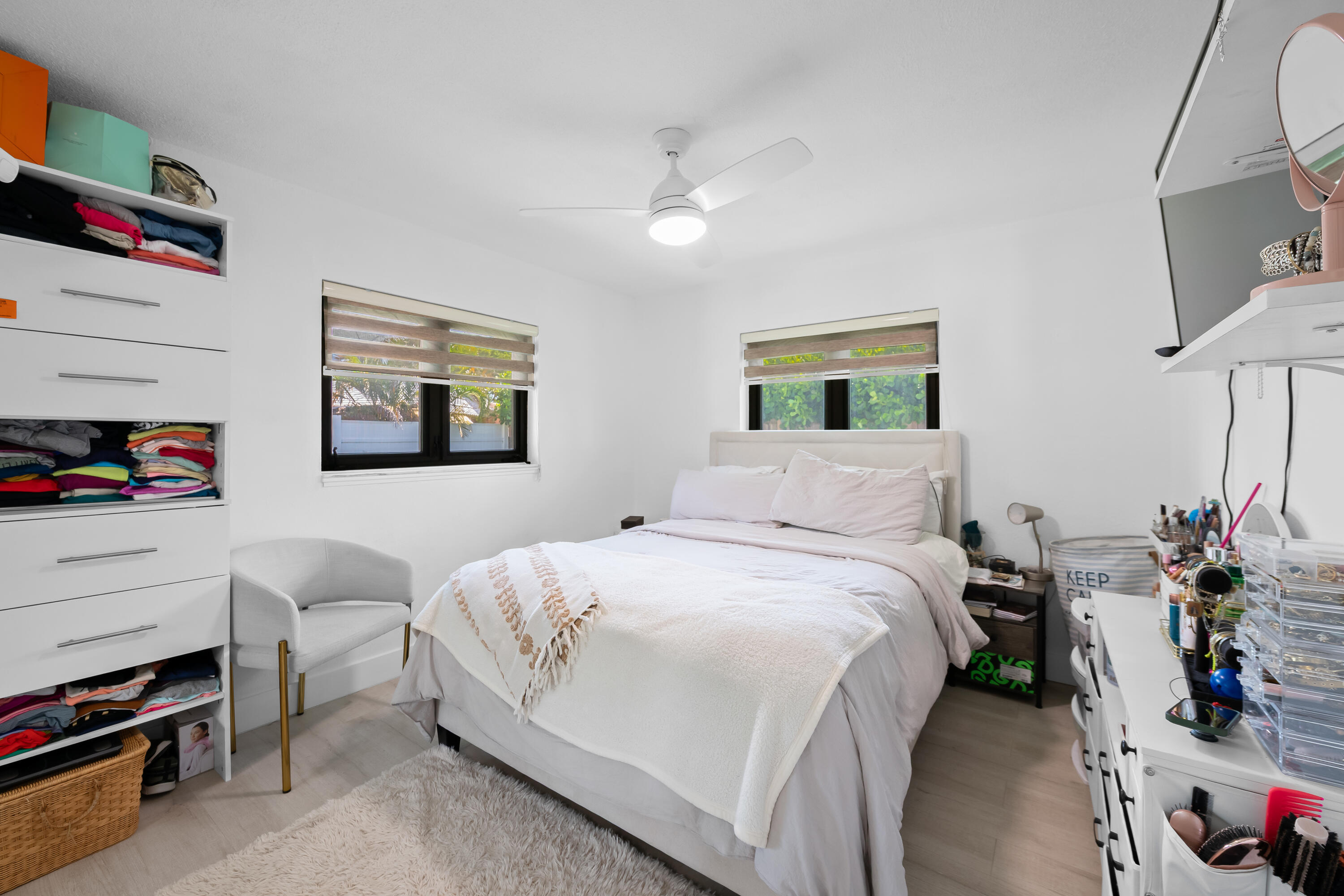BEACHWAY ESTATES - Residential Lease