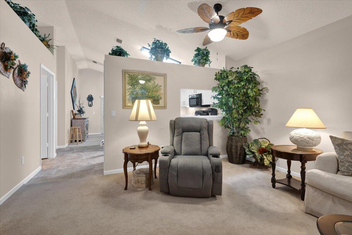 KINGS ISLE (Isle of Lombardy) - Residential
