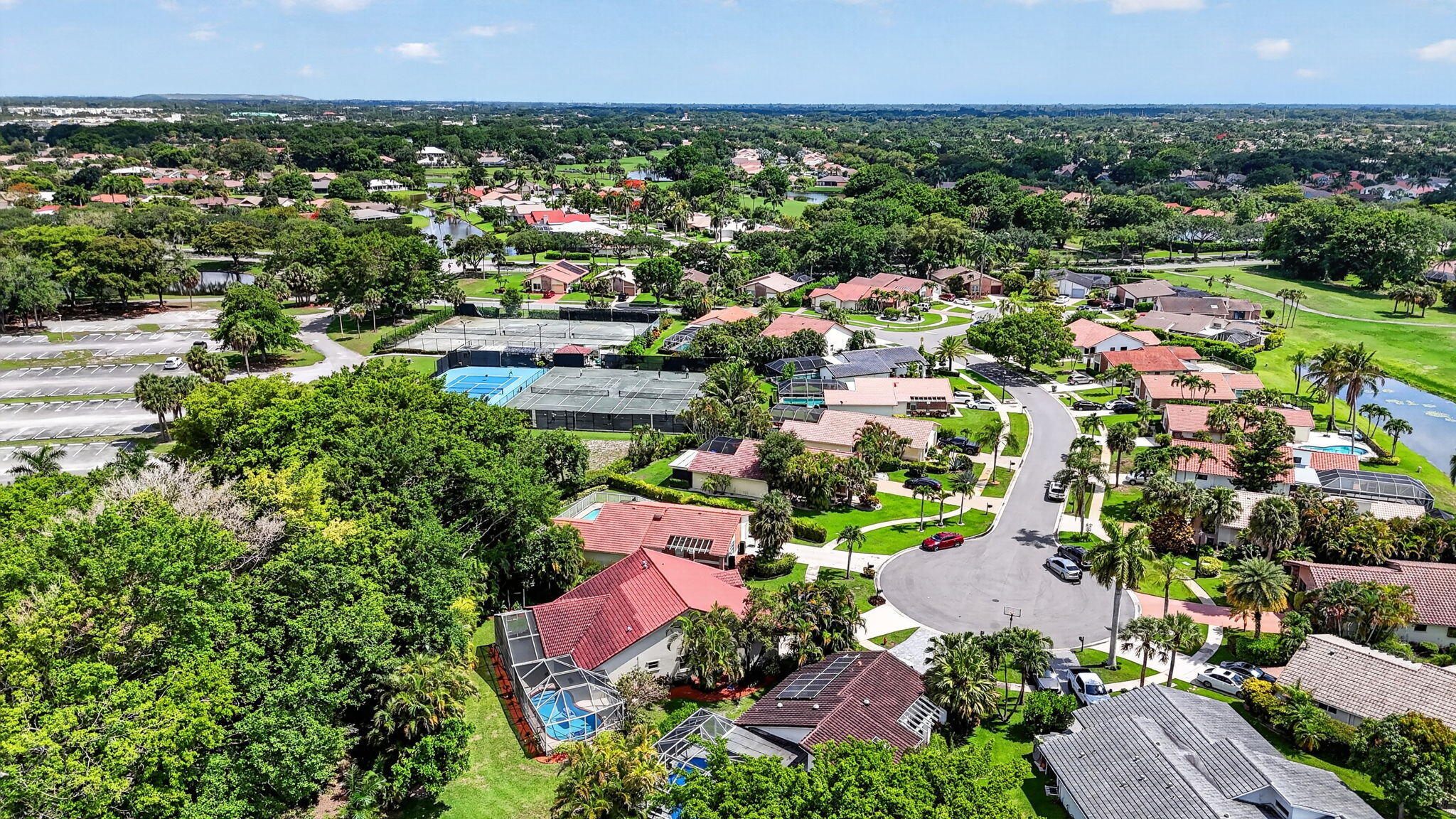 BOCA GREENS 4 - Residential