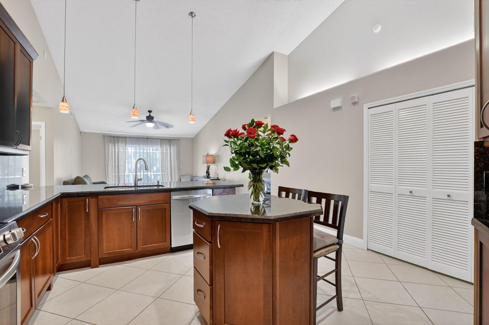 BOCA GREENS 4 - Residential