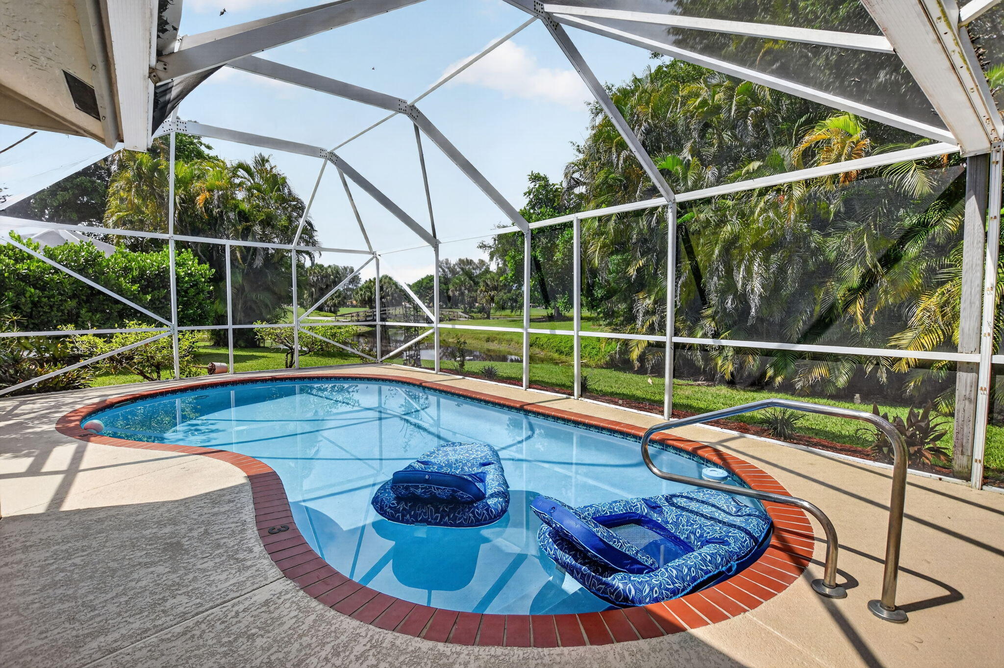 BOCA GREENS 4 - Residential