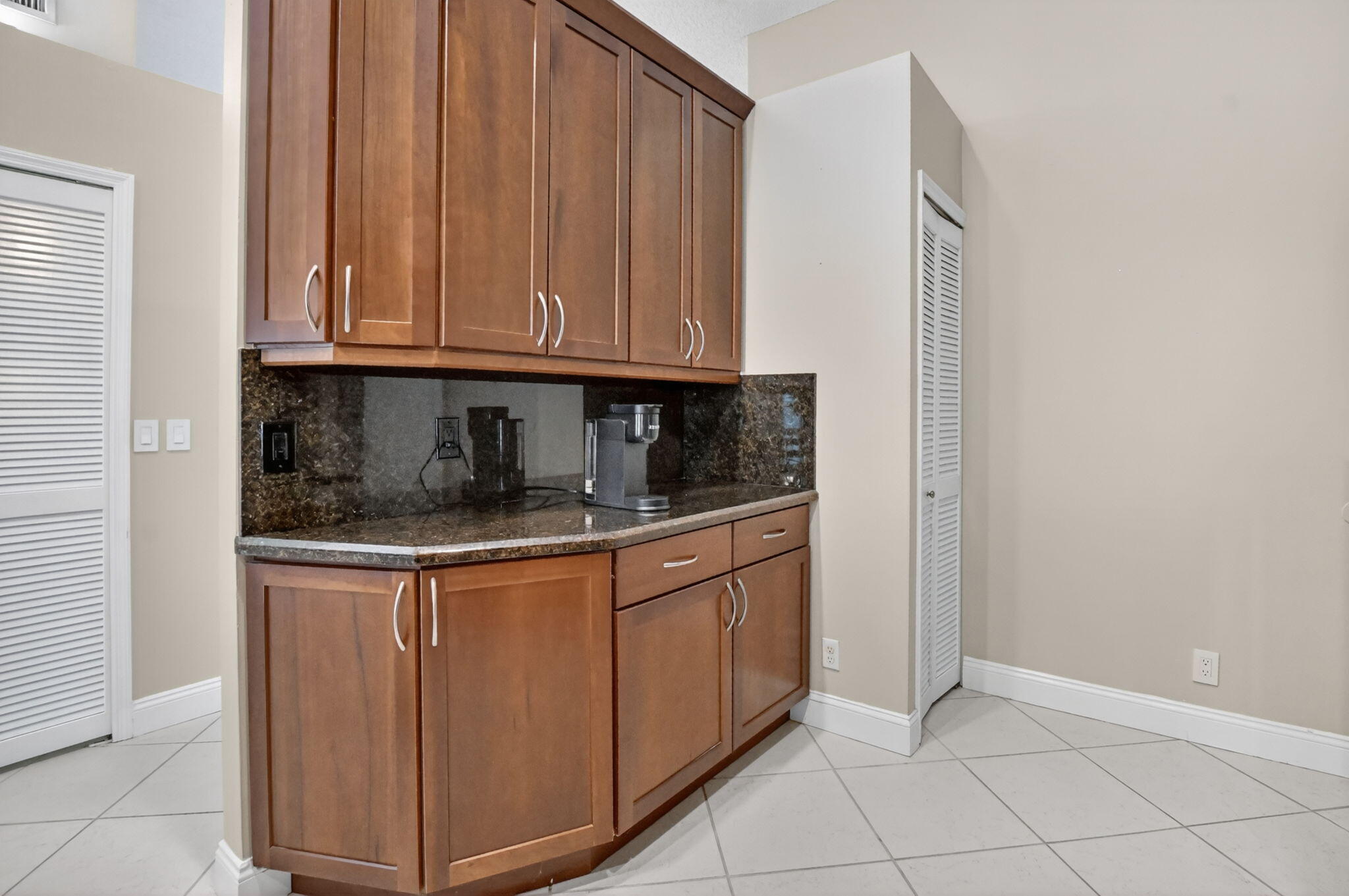 BOCA GREENS 4 - Residential