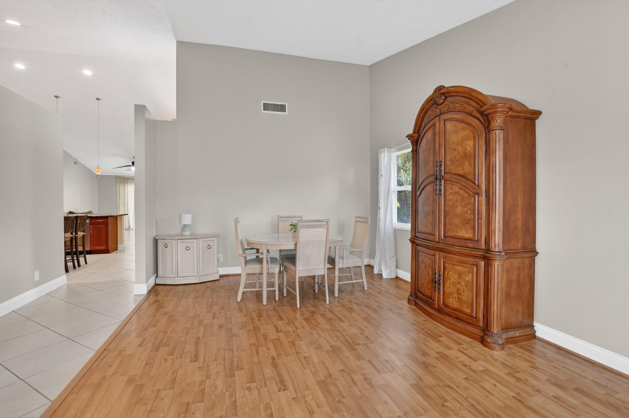 BOCA GREENS 4 - Residential