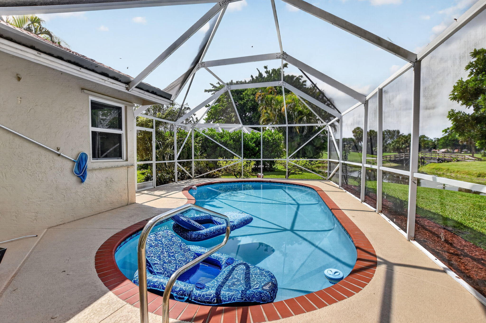 BOCA GREENS 4 - Residential