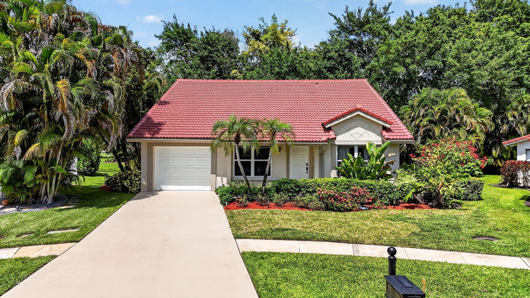BOCA GREENS 4 - Residential