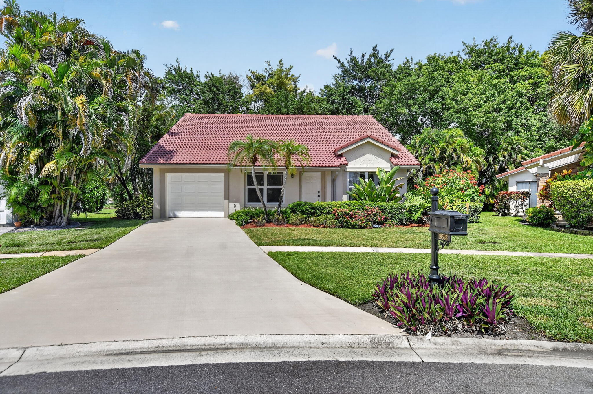 BOCA GREENS 4 - Residential