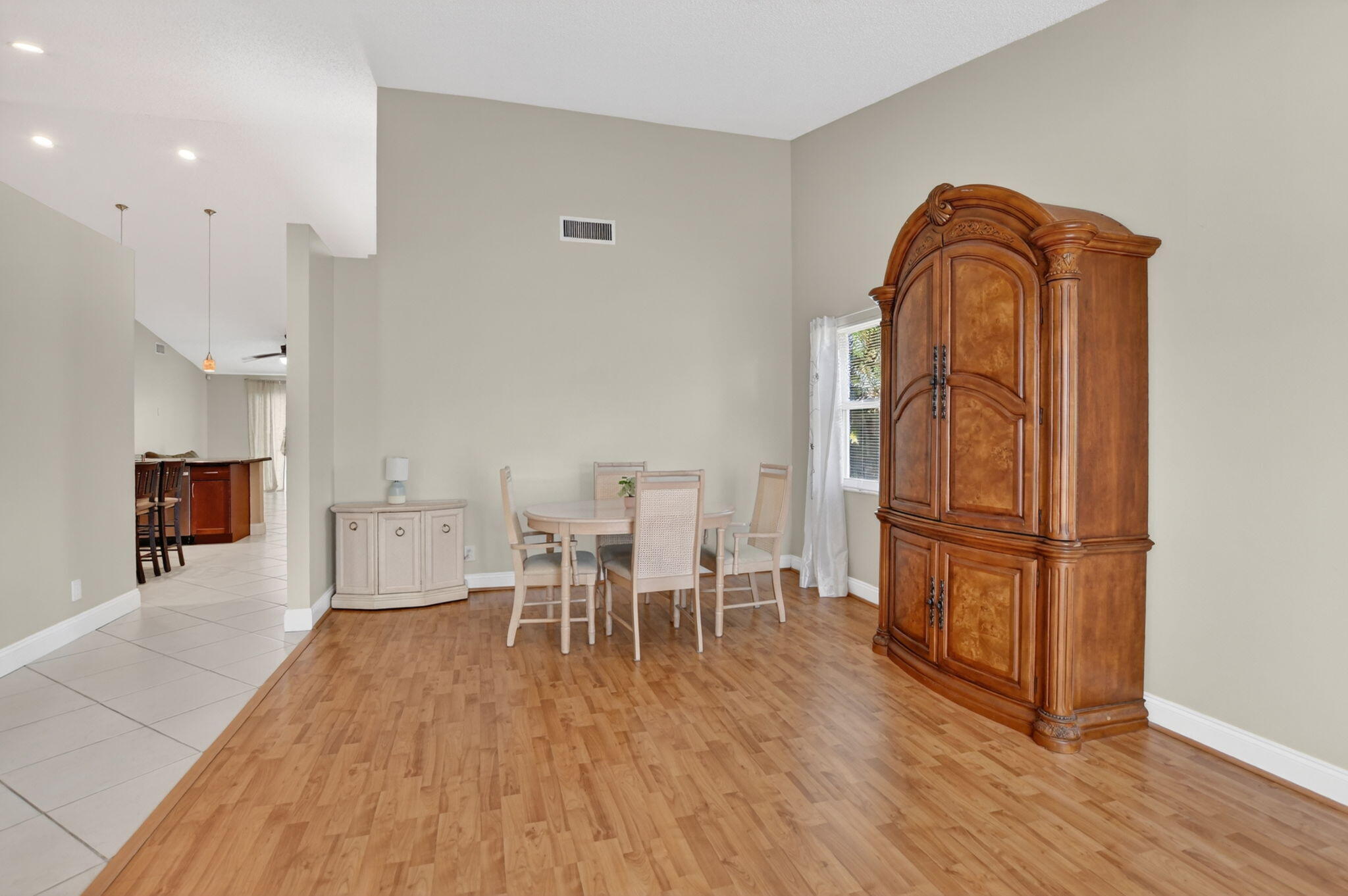 BOCA GREENS 4 - Residential