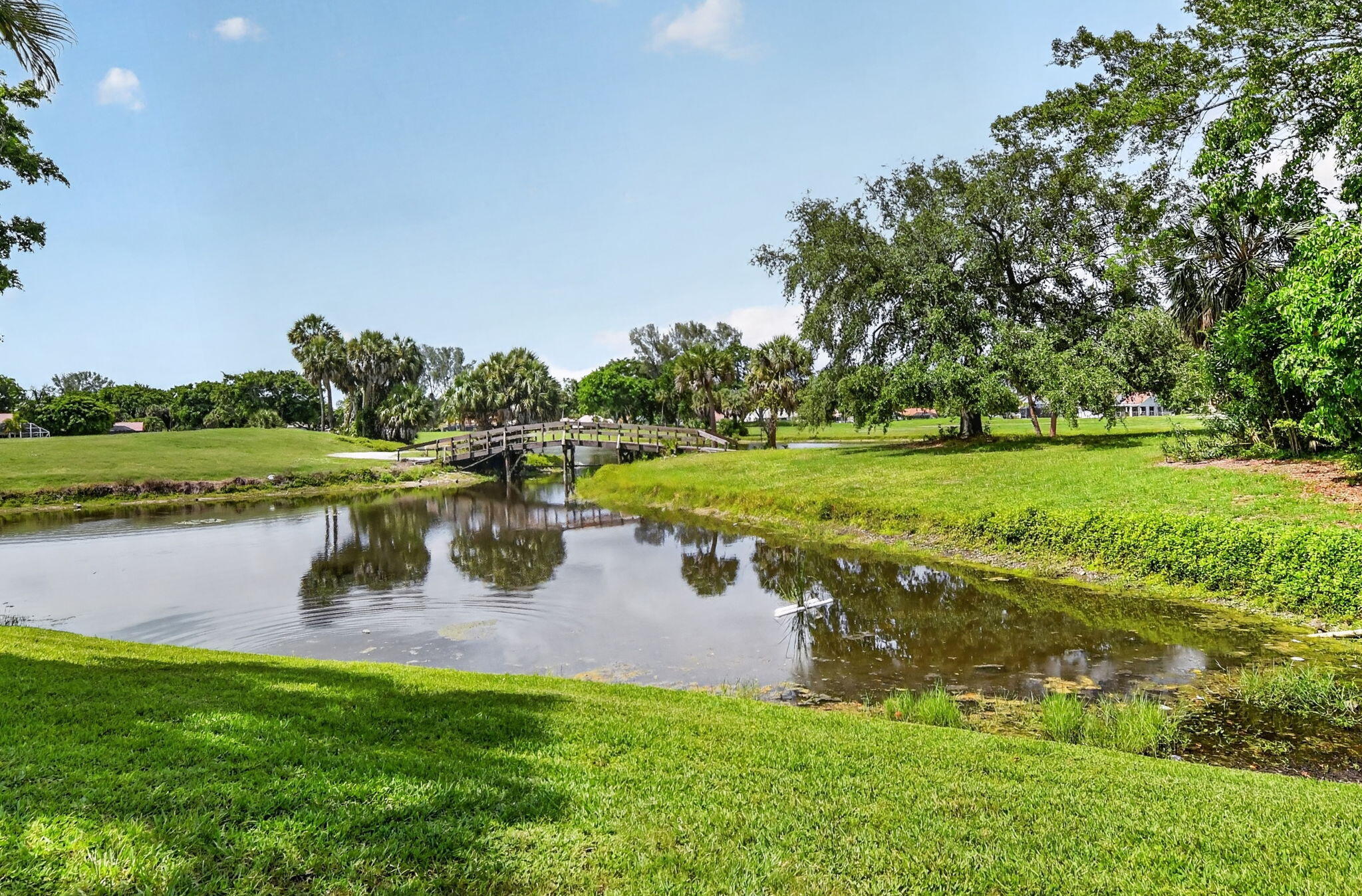 BOCA GREENS 4 - Residential