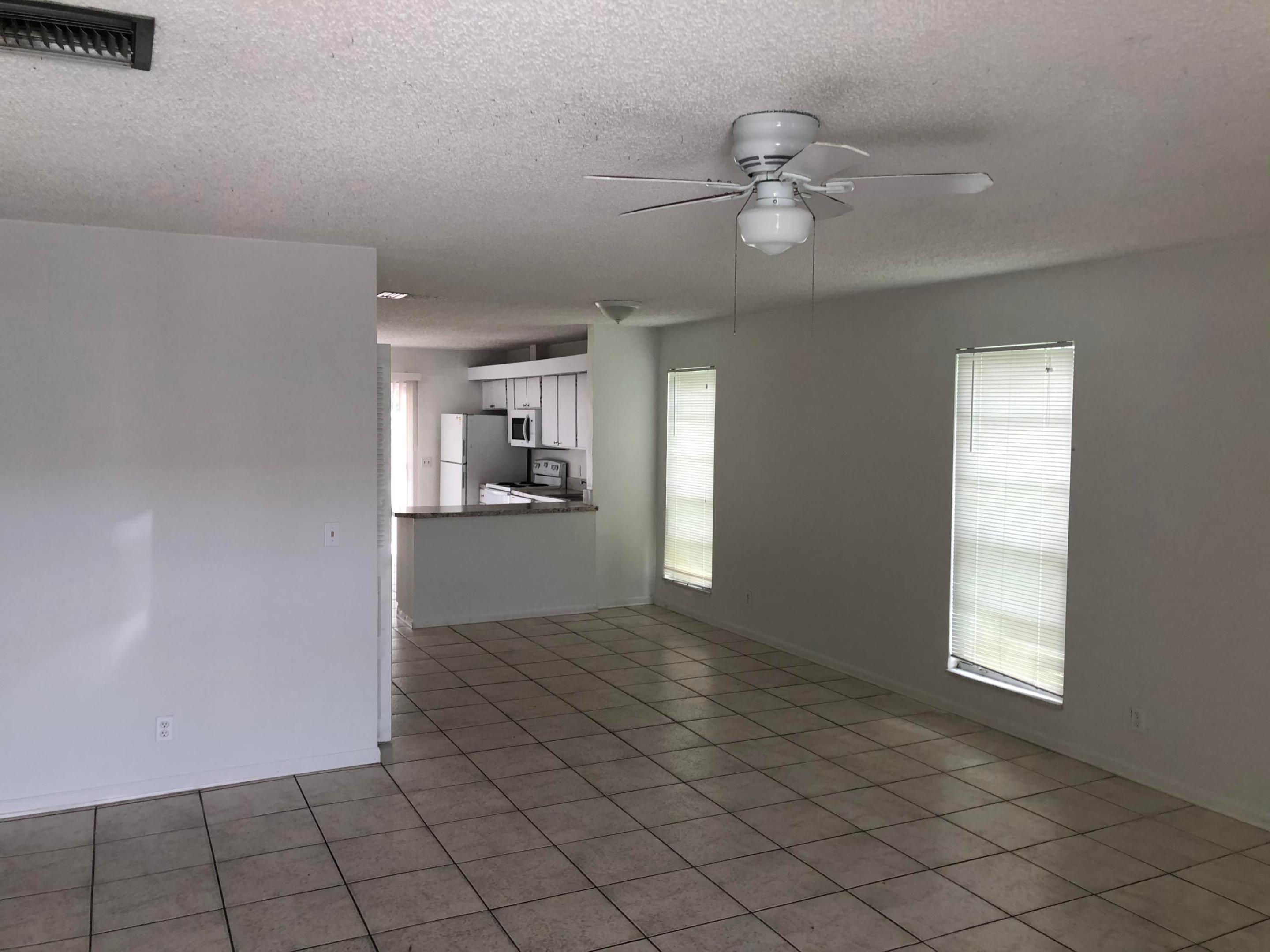 FOREST GLEN - Residential Lease