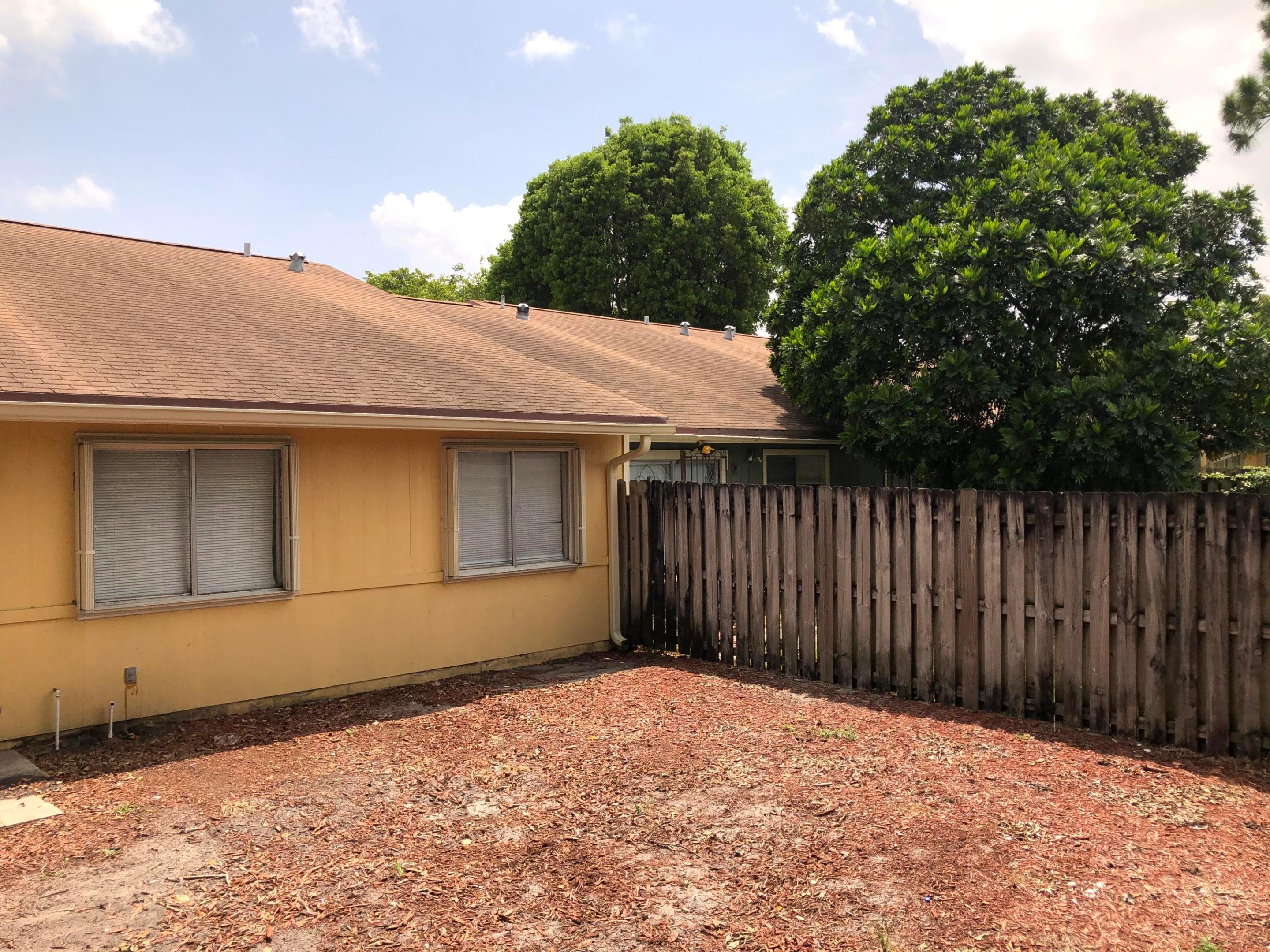 FOREST GLEN - Residential Lease