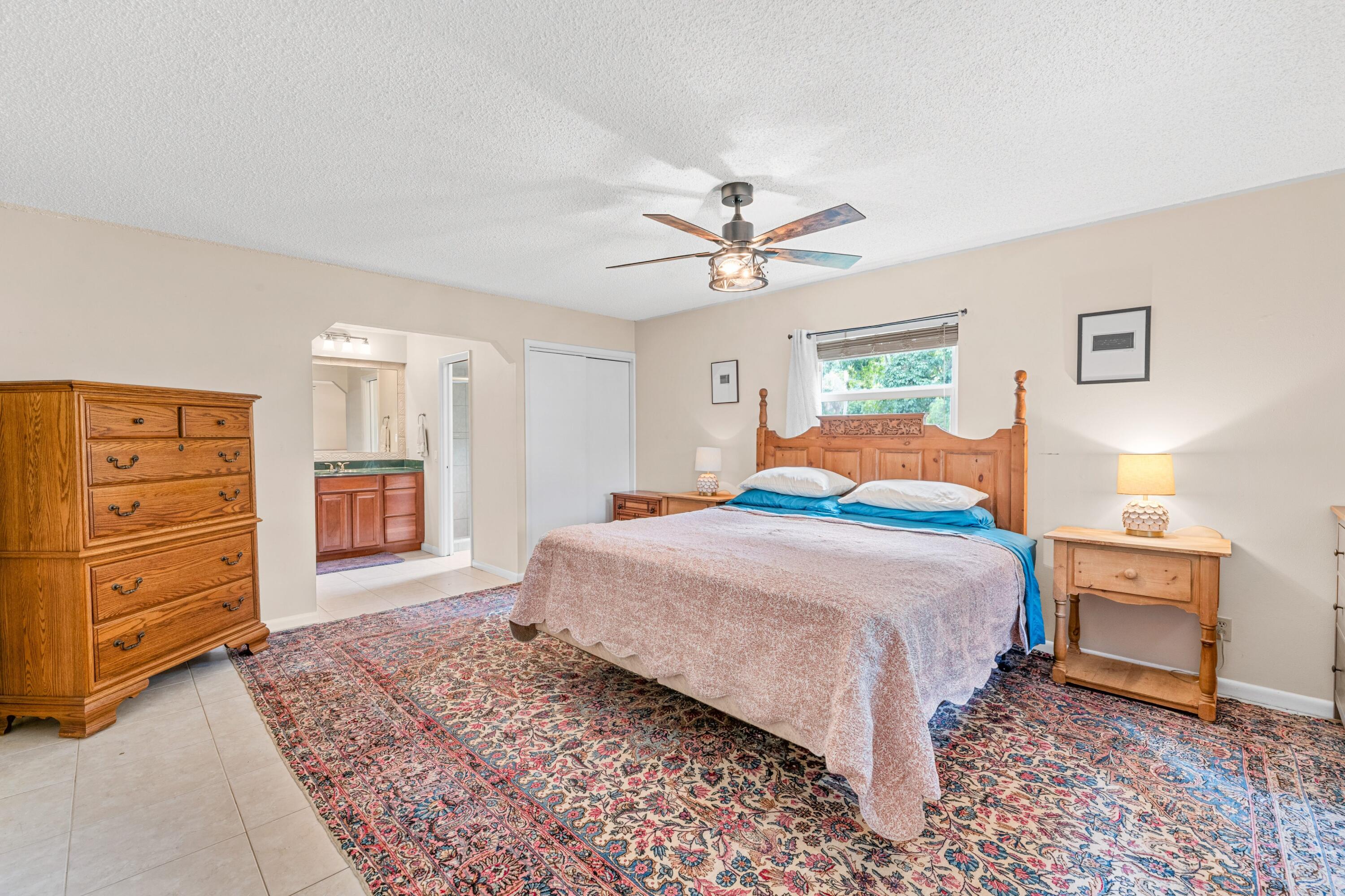 LOXAHATCHEE GROVES - Residential