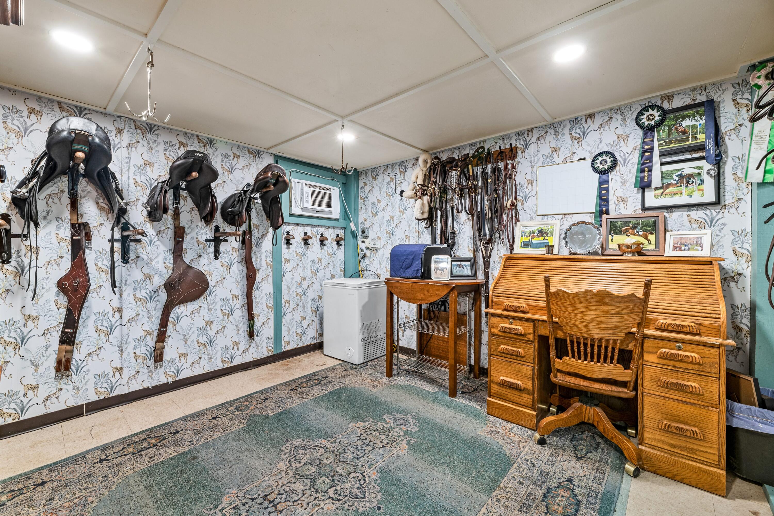 LOXAHATCHEE GROVES - Residential