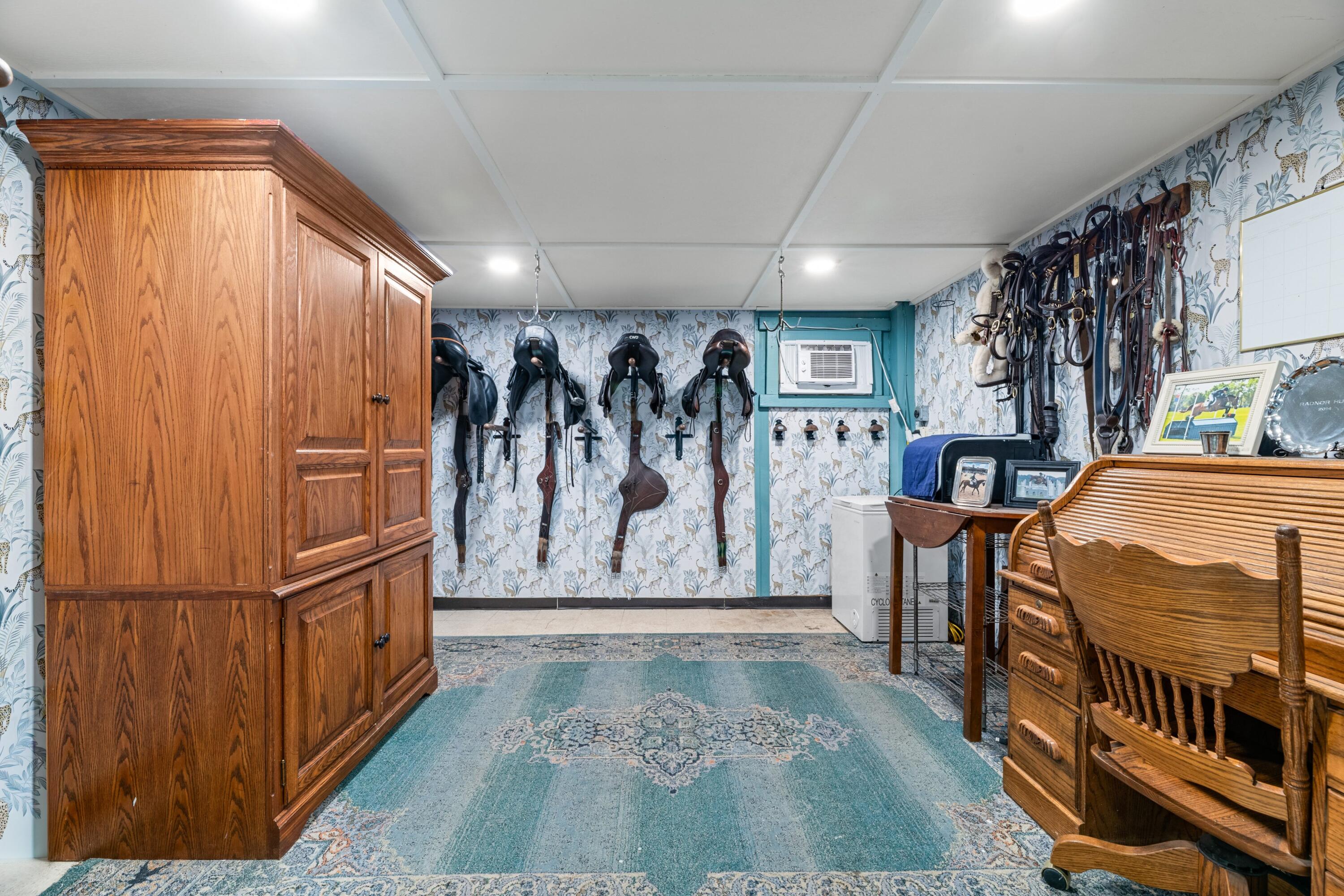 LOXAHATCHEE GROVES - Residential