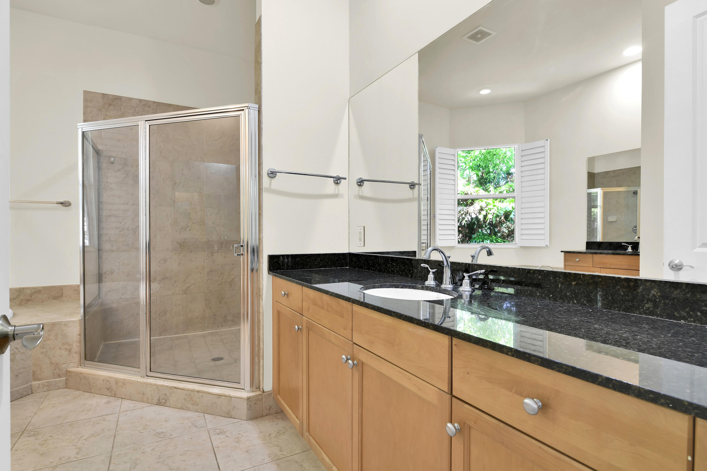 HIGHLAND GROVE ESTATES - Residential