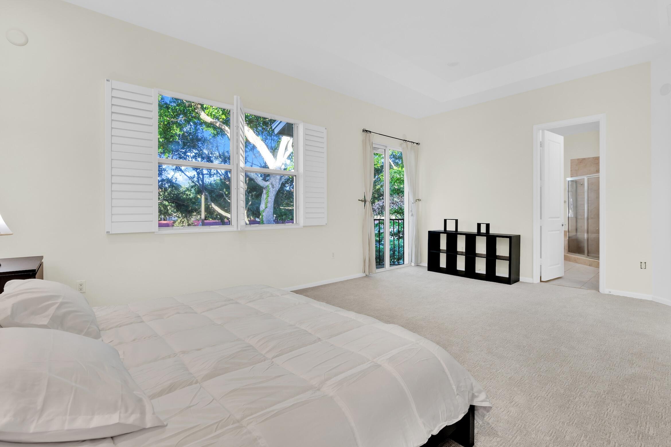 HIGHLAND GROVE ESTATES - Residential