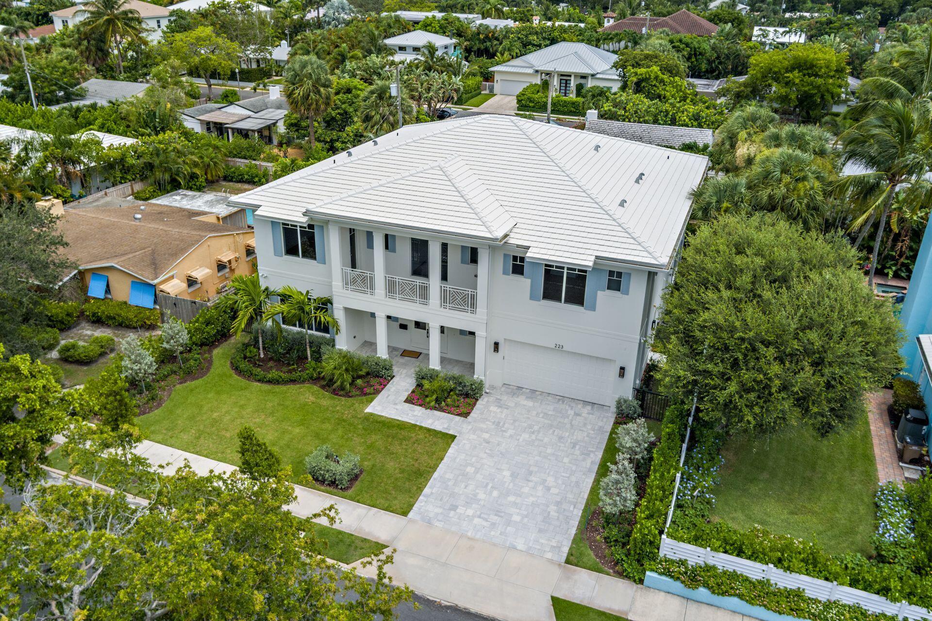 EDGEWATER - Residential