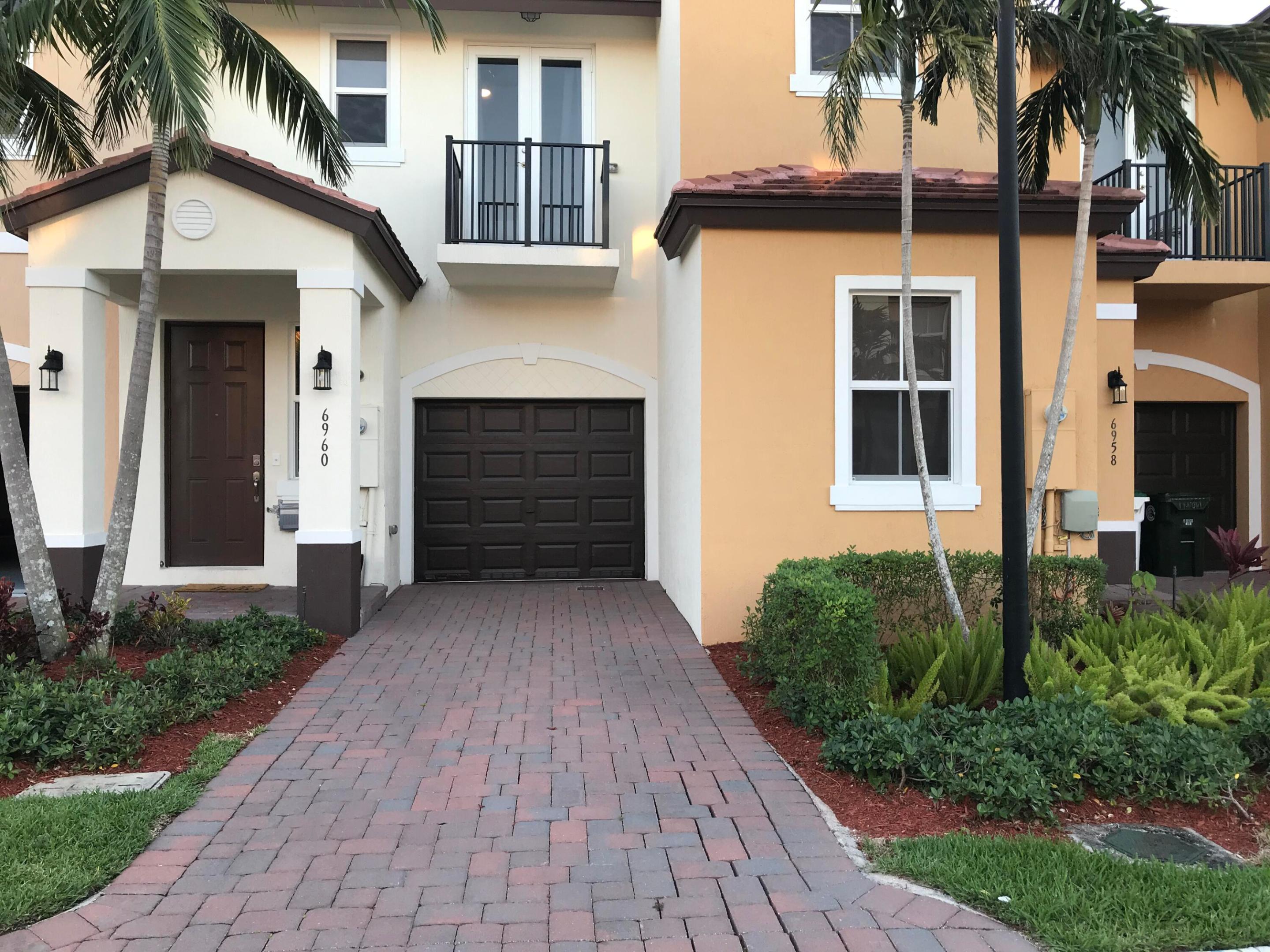 5150 HILLSBORO - Residential