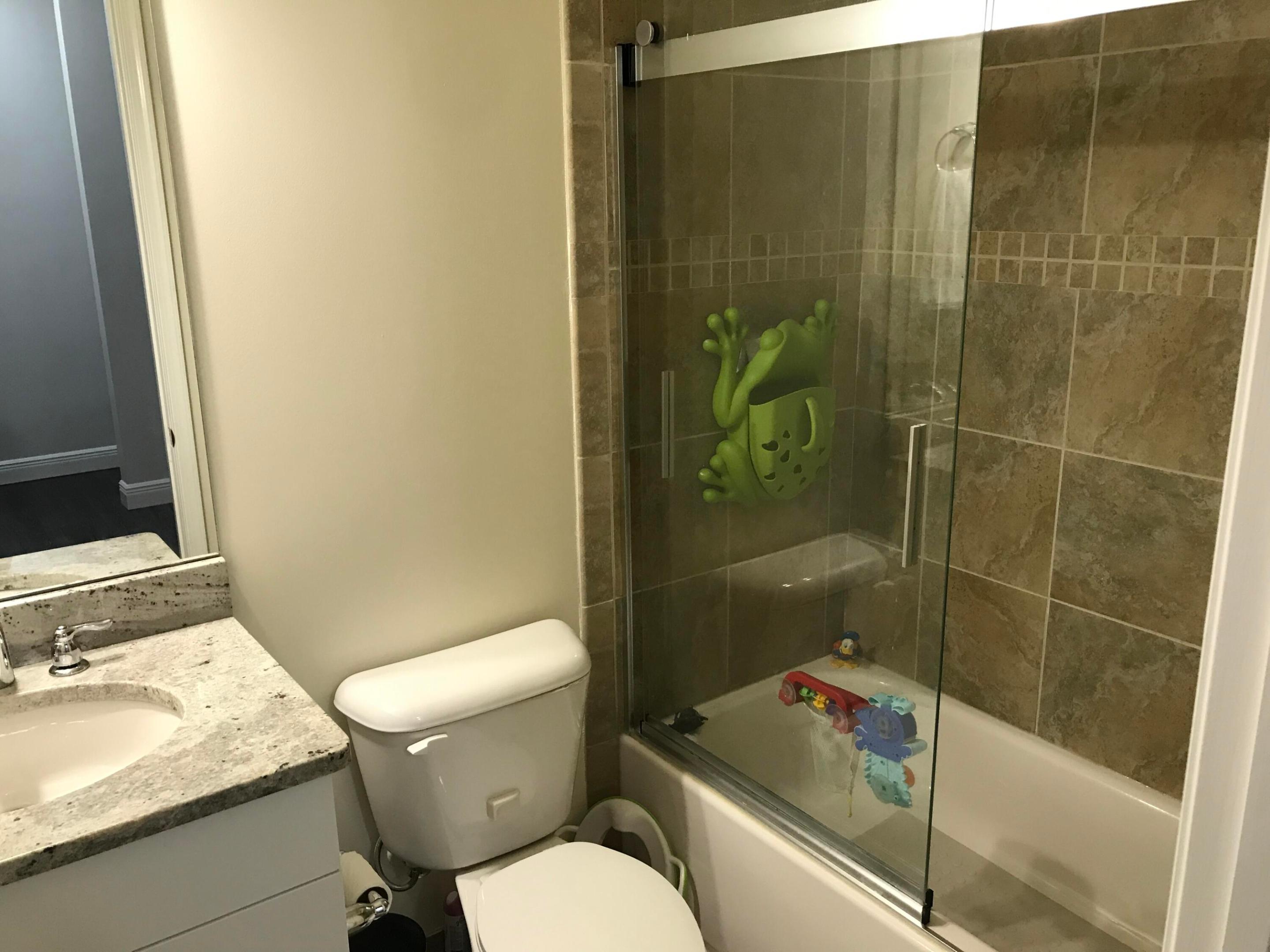 5150 HILLSBORO - Residential