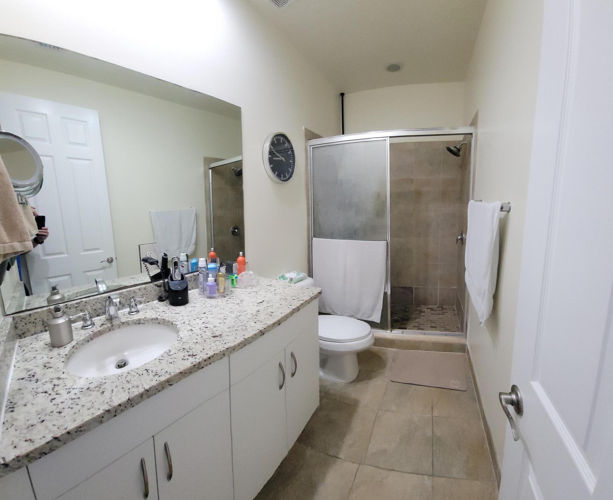 5150 HILLSBORO - Residential