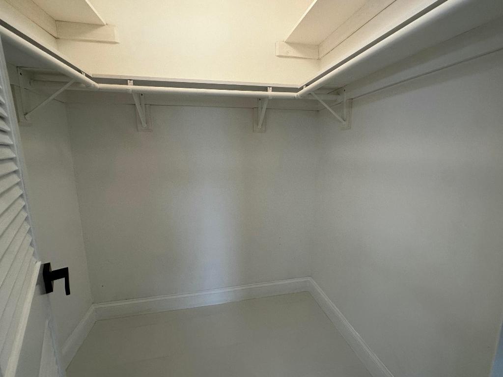 PALM GREENS AT VILLA DEL RAY CONDO II - Residential Lease