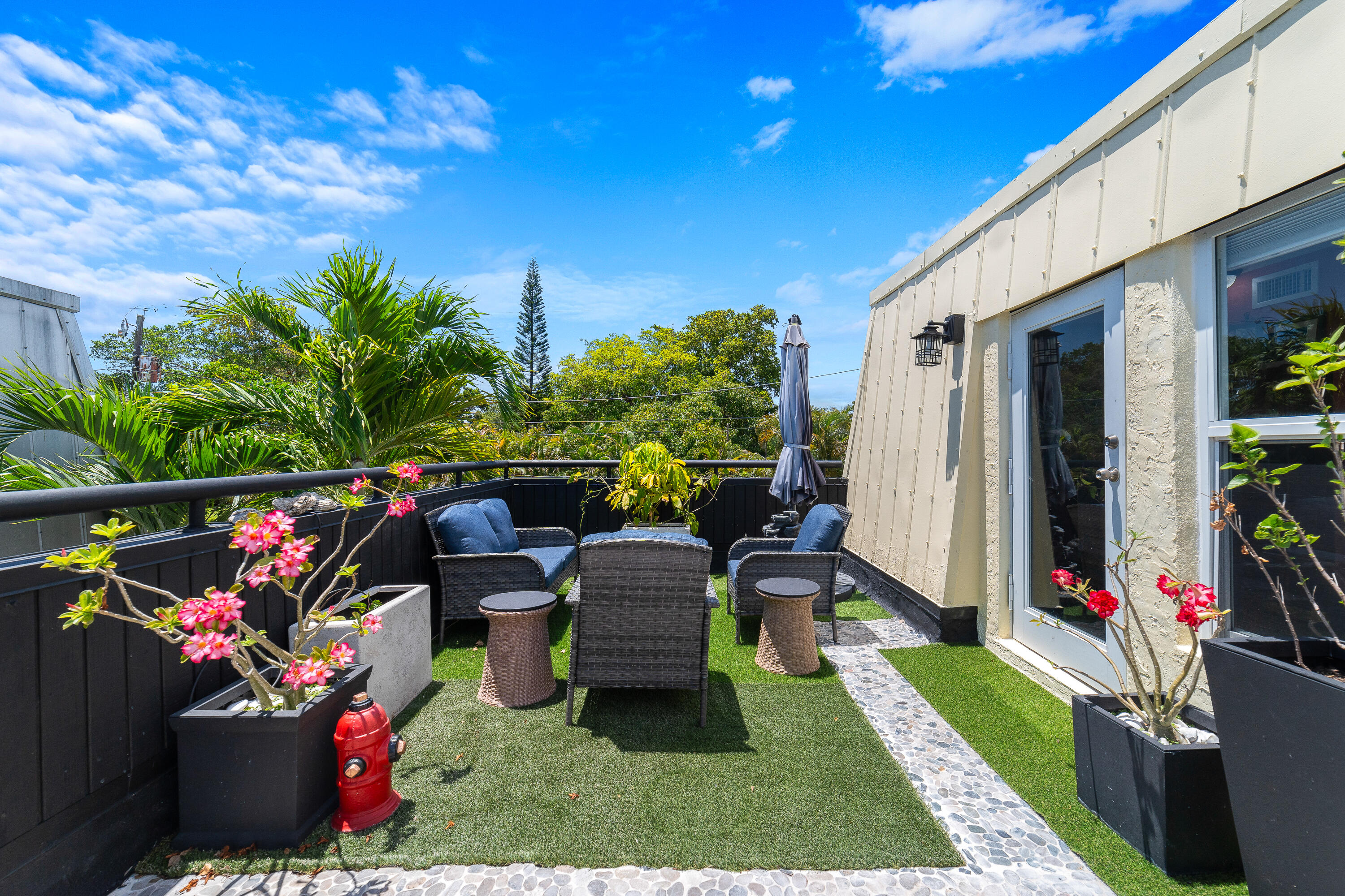 KIMBERLY LAKE VILLAS - Residential