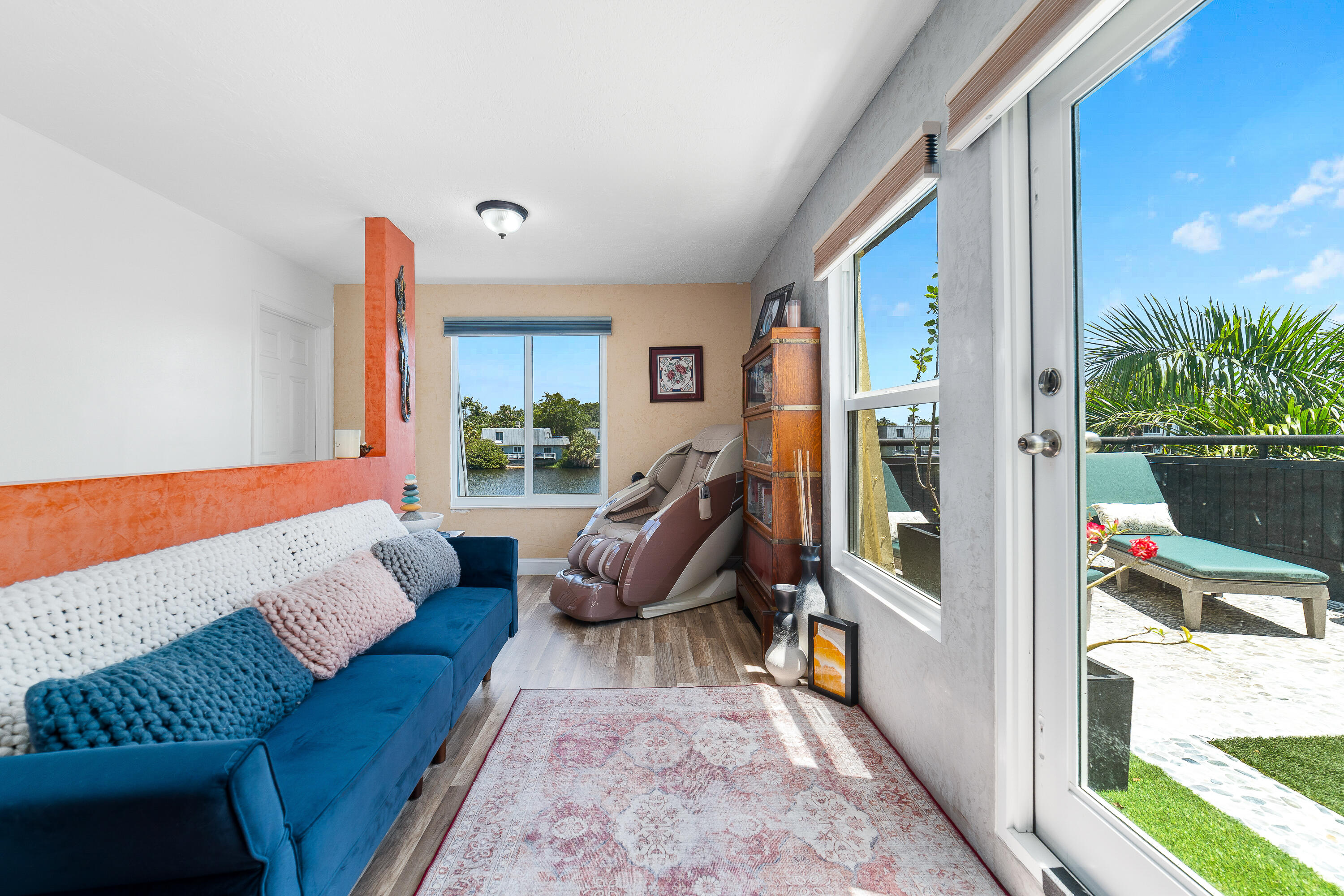 KIMBERLY LAKE VILLAS - Residential