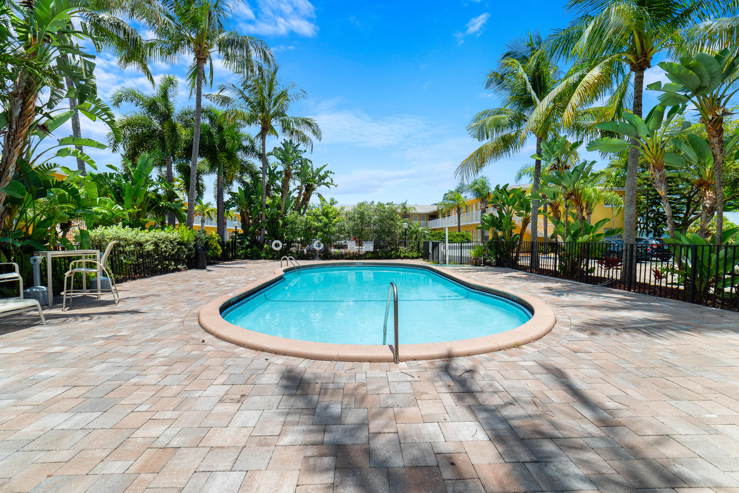 KIMBERLY LAKE VILLAS - Residential