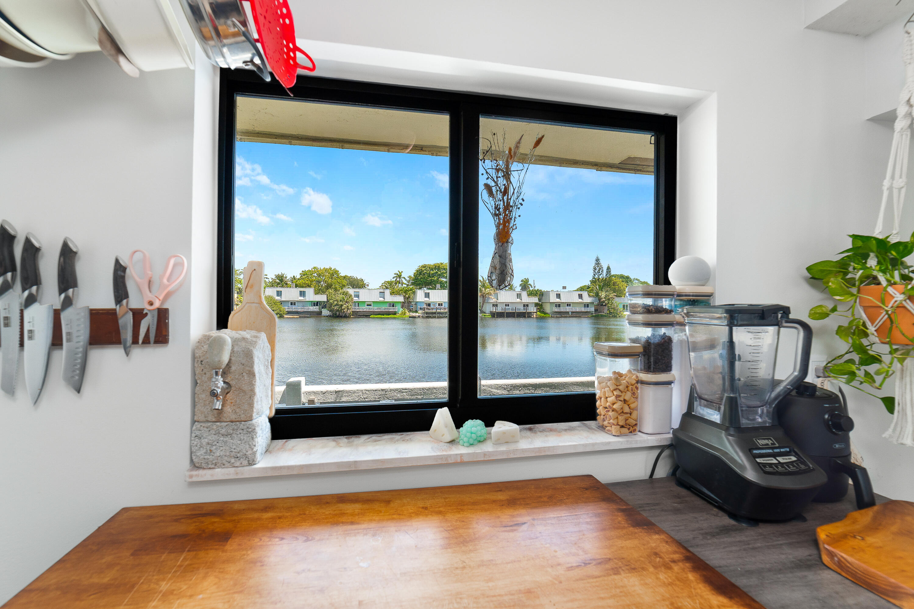 KIMBERLY LAKE VILLAS - Residential