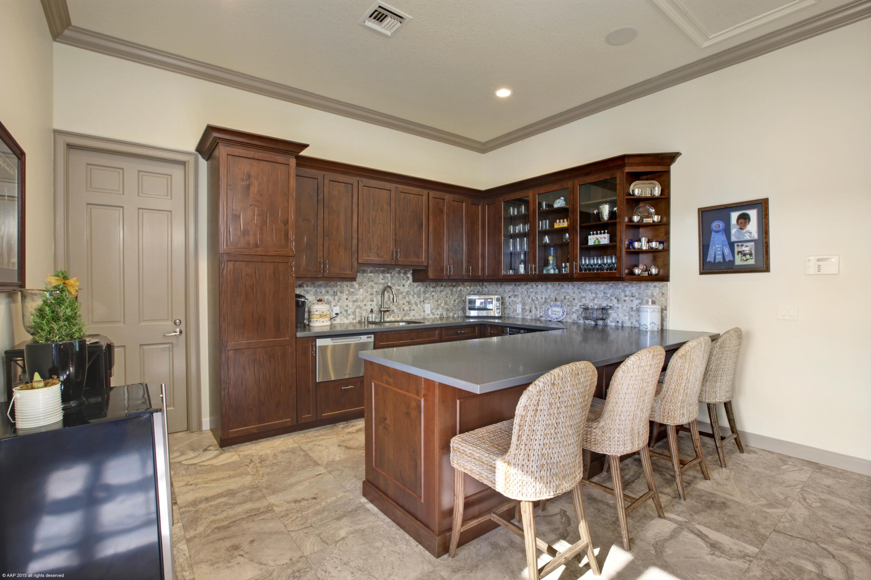 PALM BEACH POINT EAST - Residential