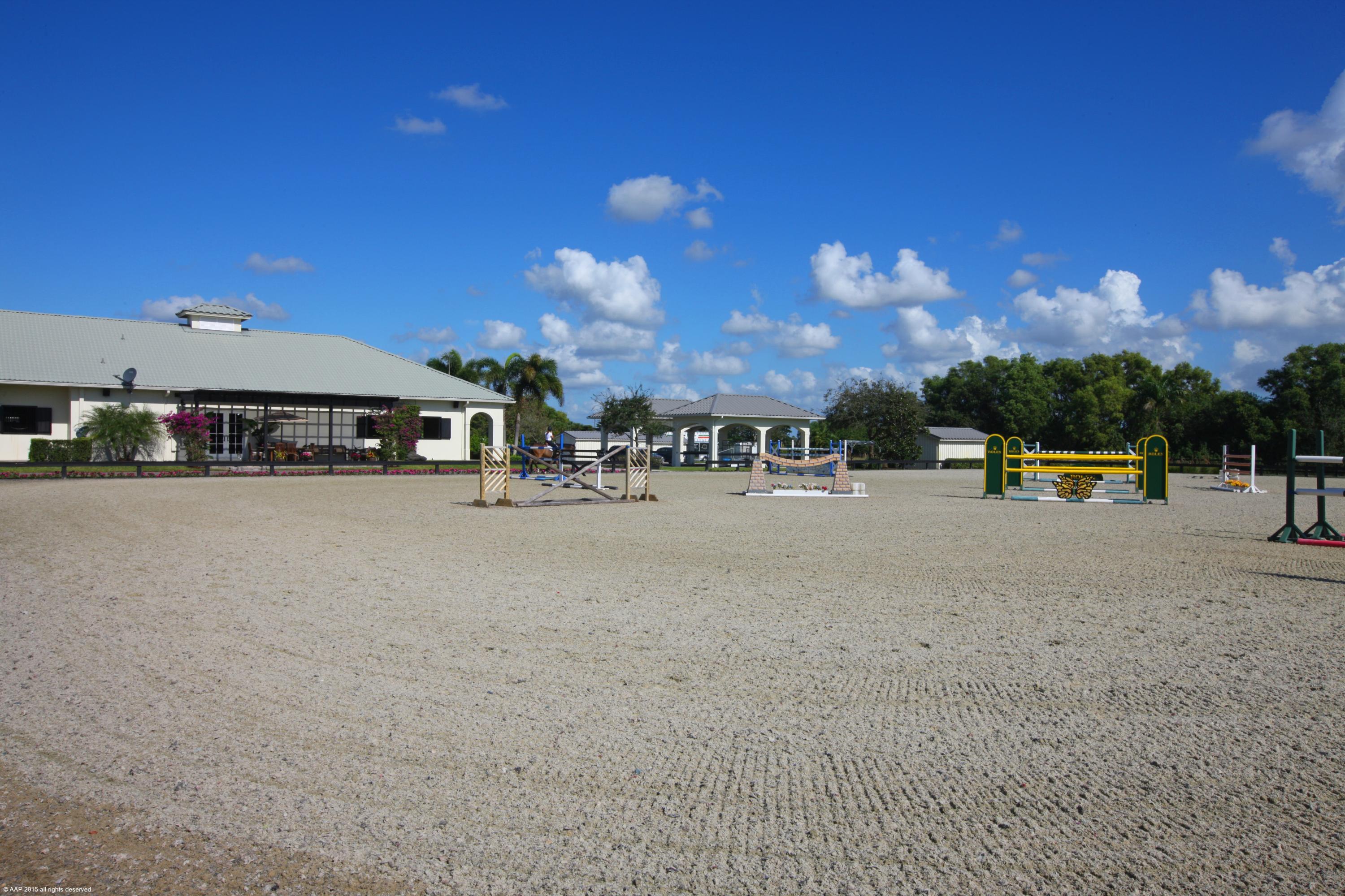 PALM BEACH POINT EAST - Residential