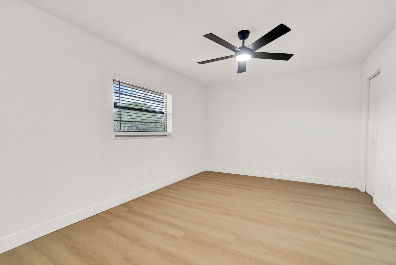 PATIOS OF BOCA BARWOOD CONDO - Residential