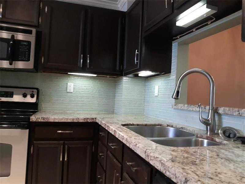 SHERWOOD SQUARE CONDOMINIUM - Residential