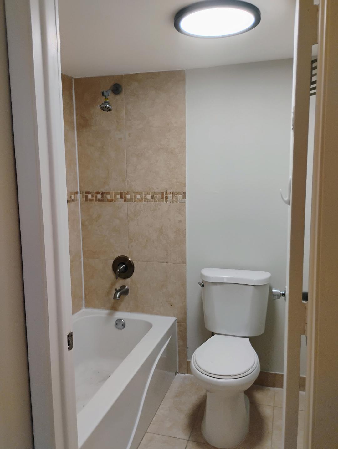 SHERWOOD SQUARE CONDOMINIUM - Residential