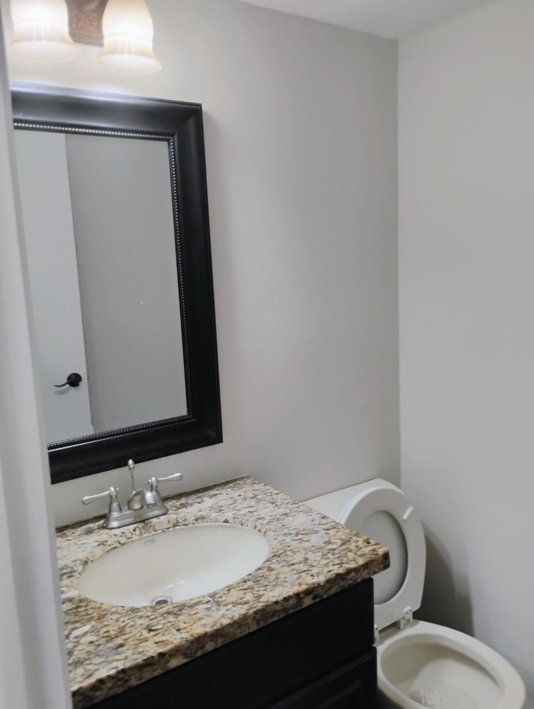 SHERWOOD SQUARE CONDOMINIUM - Residential