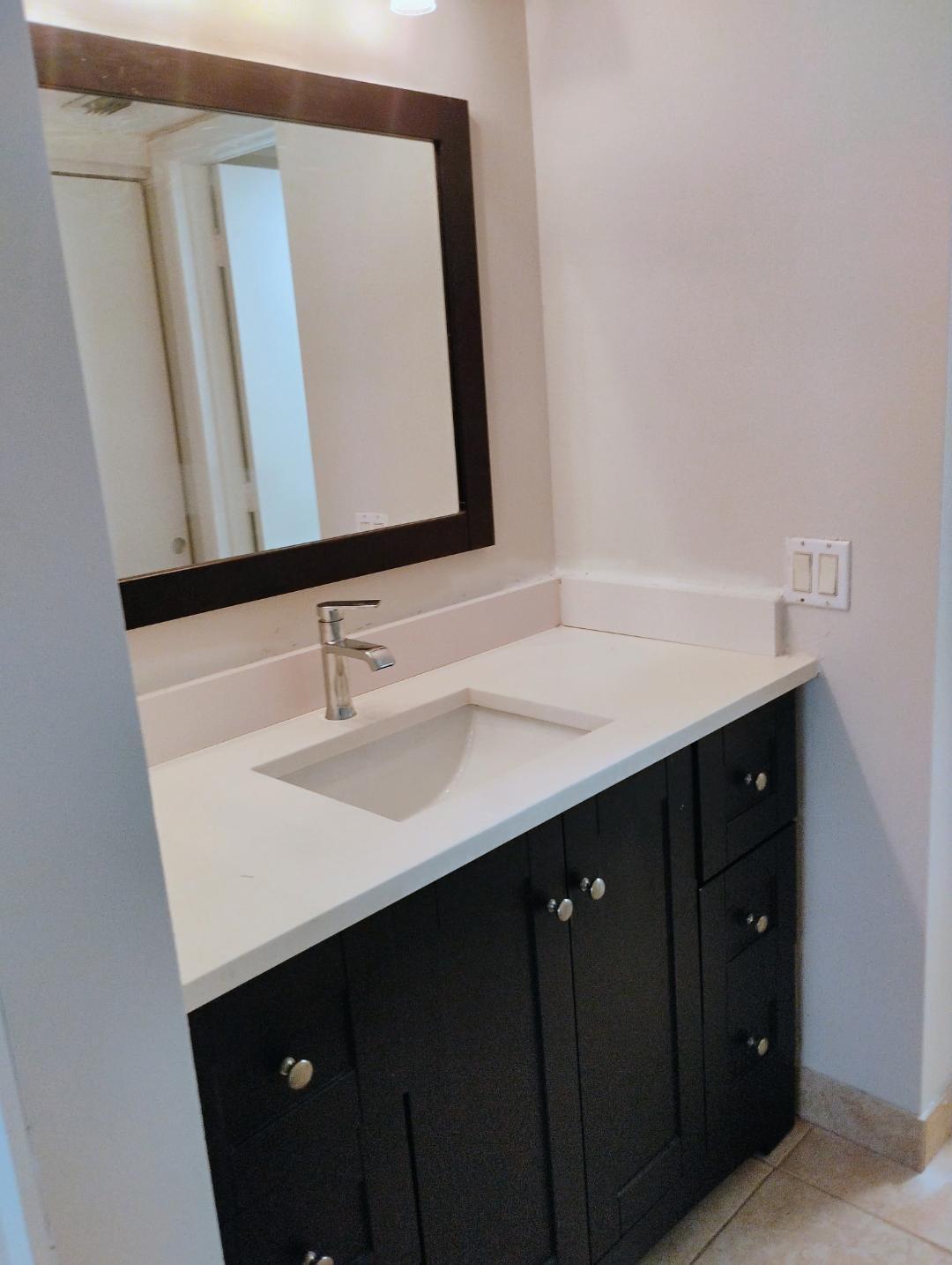 SHERWOOD SQUARE CONDOMINIUM - Residential