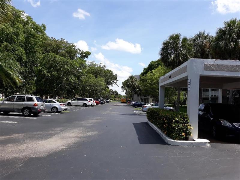 SHERWOOD SQUARE CONDOMINIUM - Residential