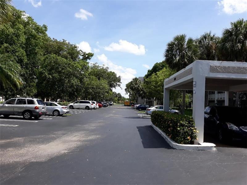 SHERWOOD SQUARE CONDOMINIUM - Residential